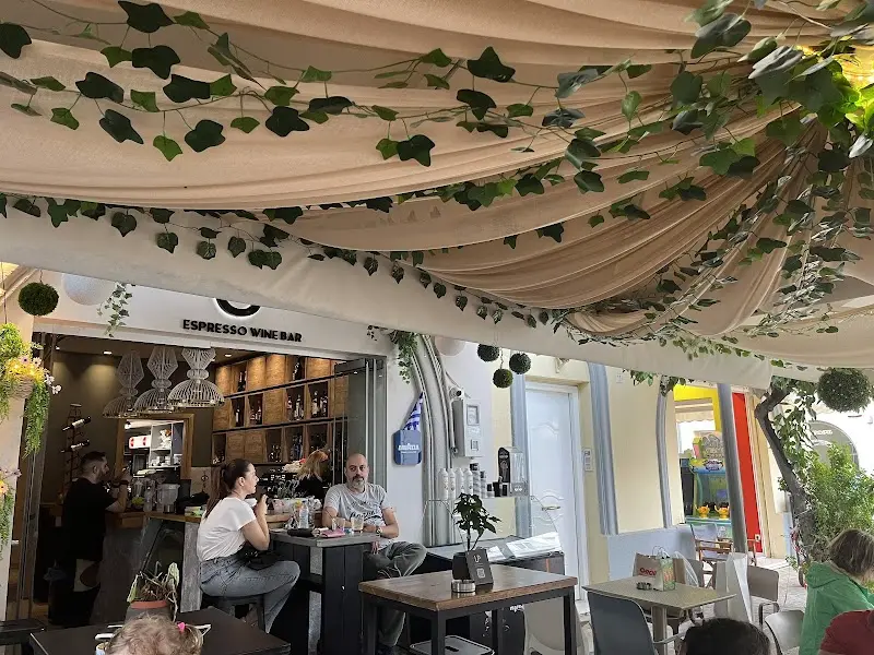 Up Espresso Wine Bar